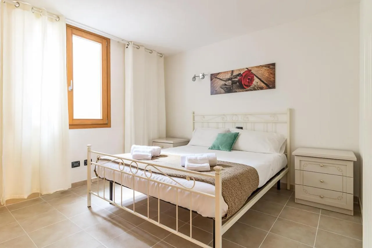 Apartment Gli Ulivi 4 - Tremezzina Тремеццо Италия