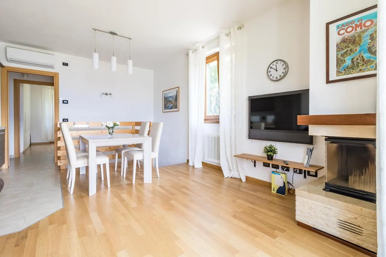 Apartment Gli Ulivi 4 - Tremezzina Тремеццо